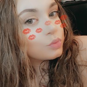 Meet your Posher, Avery